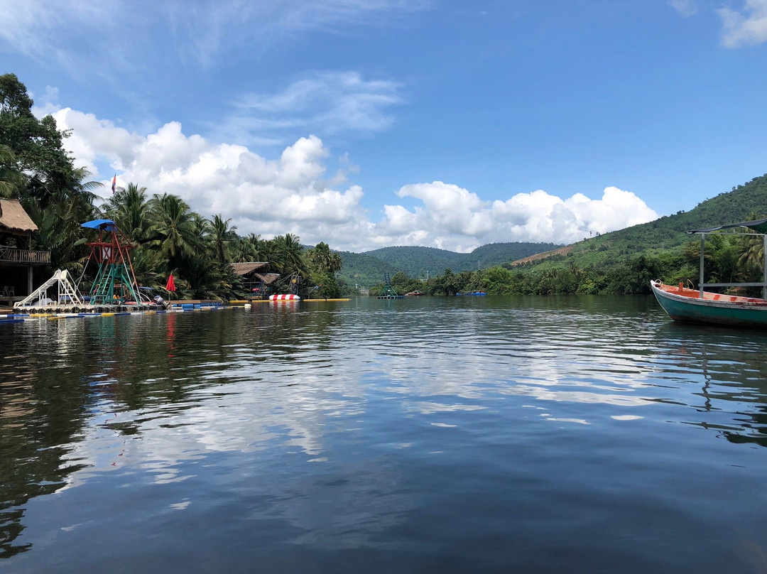 Arcadia Waterpark-贡布必去景点