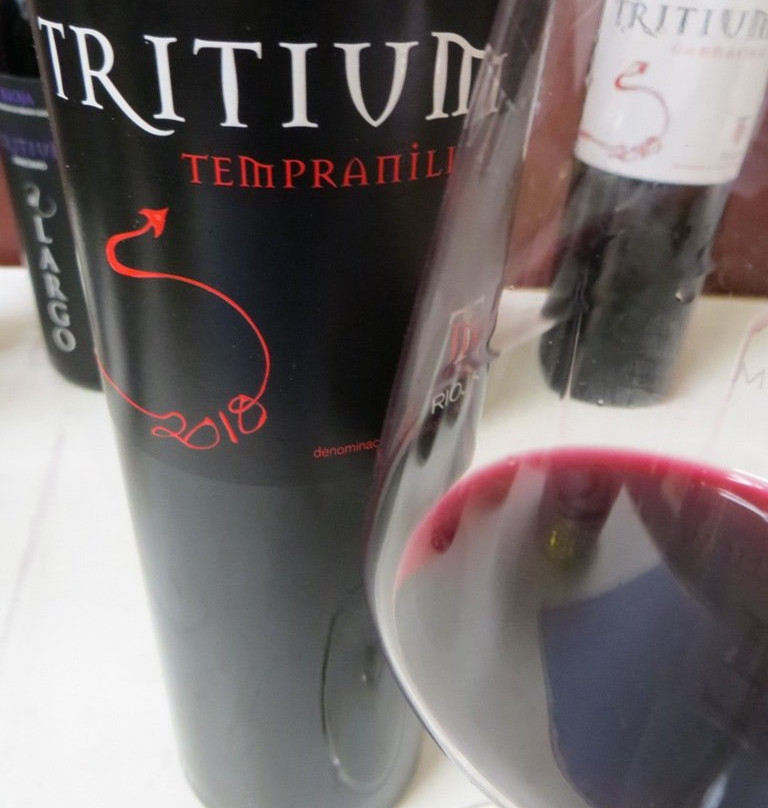 Bodegas Tritium-Cenicero必去景点