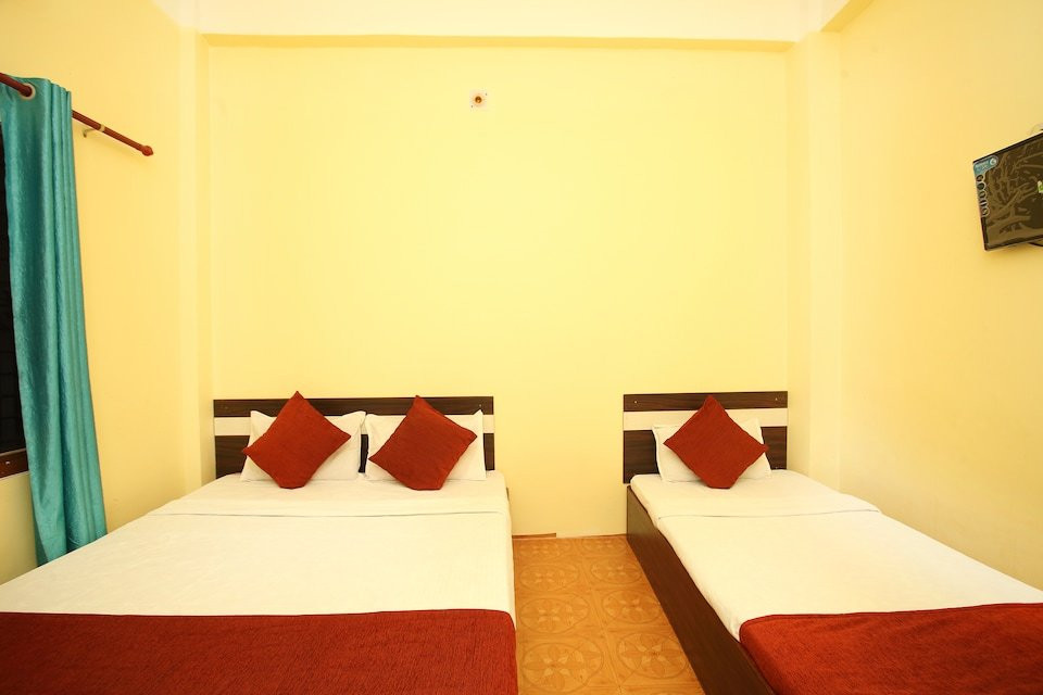 SPOT ON 503 Lisno Restaurant And Lodge主图