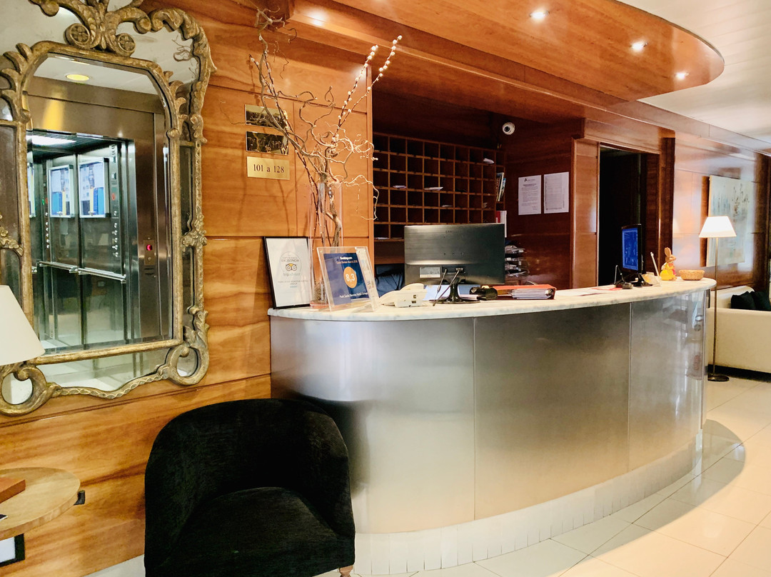 帕克瑟多本斯塔尔酒店集团主图