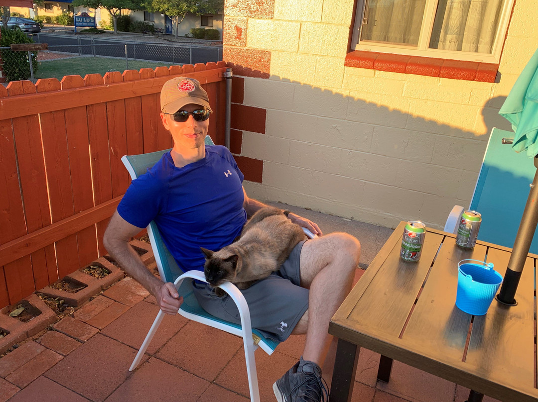 红岩汽车旅馆主图