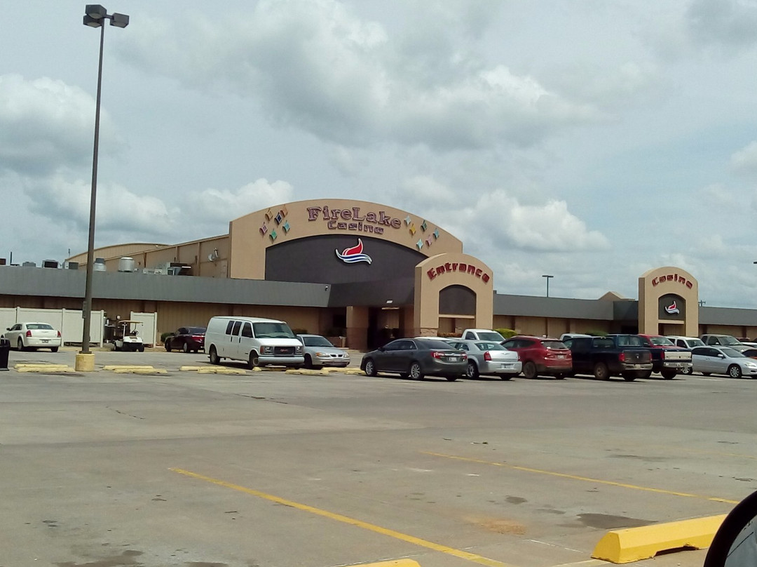 Bowlegs旅游景点-Fire Lake Family Resort Bowling Center