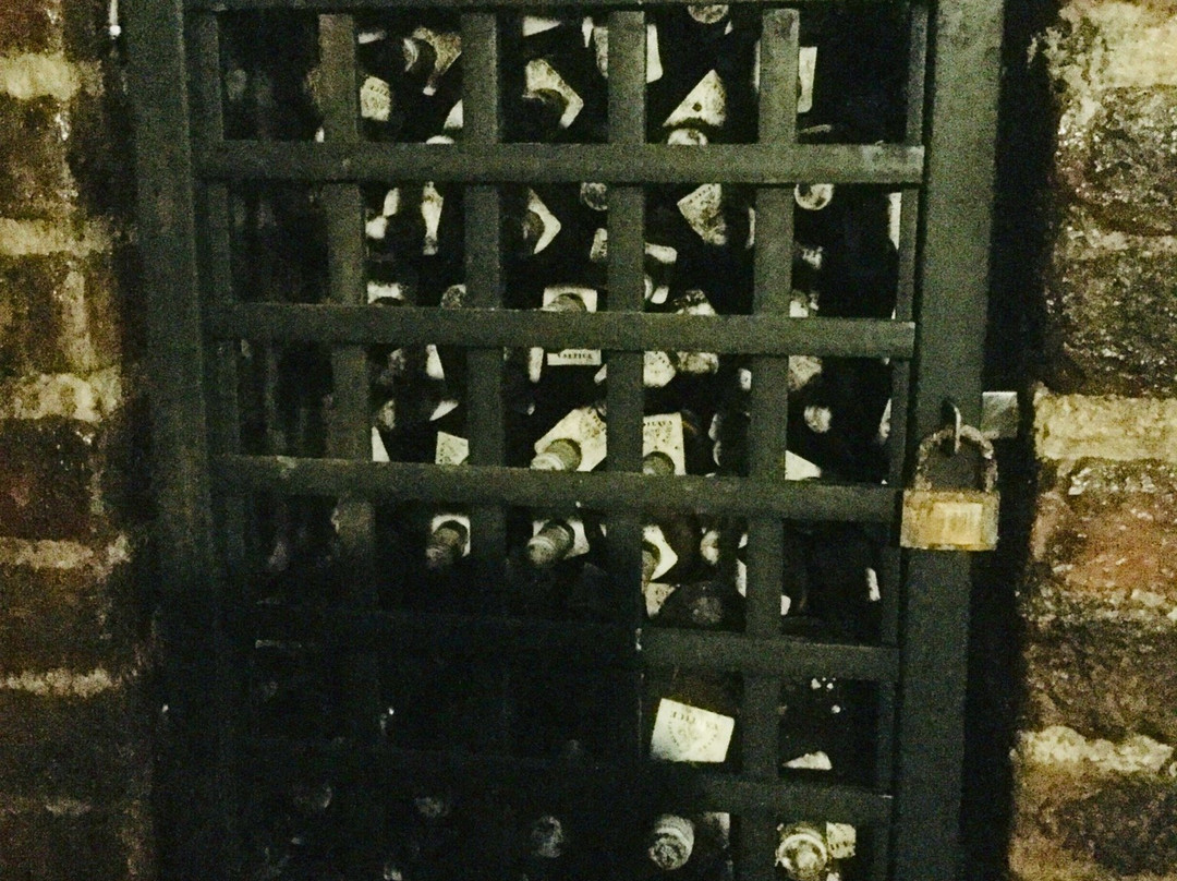Vinařská stodola (Wine barn) CHÂTEAU VALTICE-Valtice必去景点