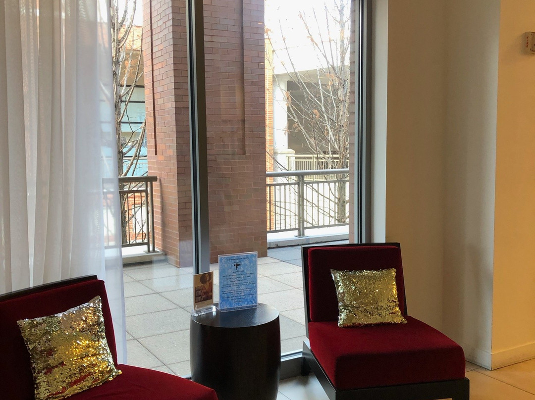 Manakin Sabot旅游景点-Elizabeth Arden Red Door Spa