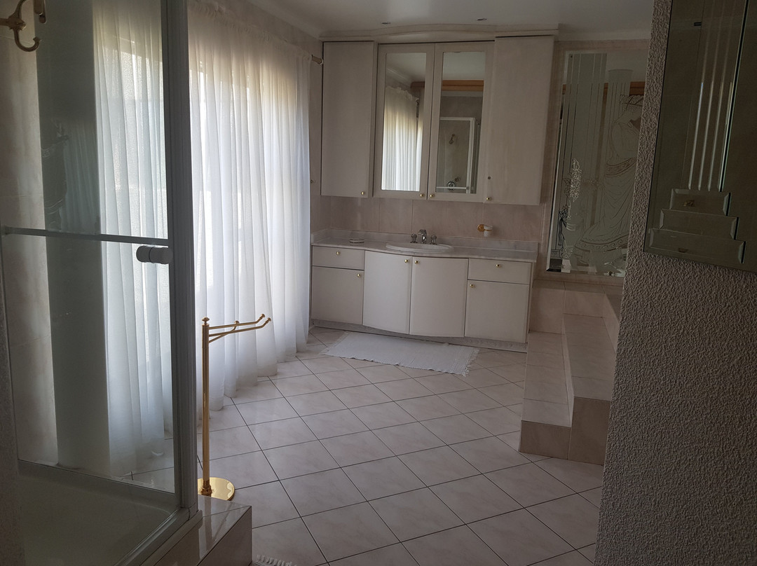 La Maison De Ville主图