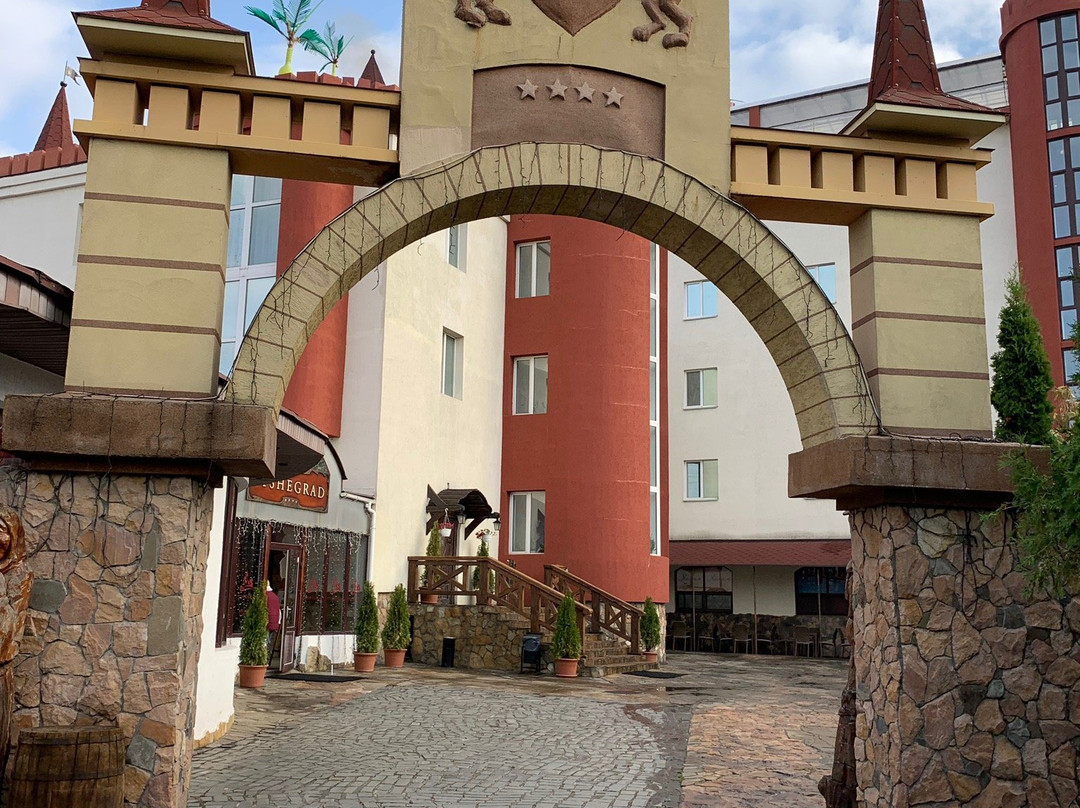 Vyshegrad Castle Hotel主图