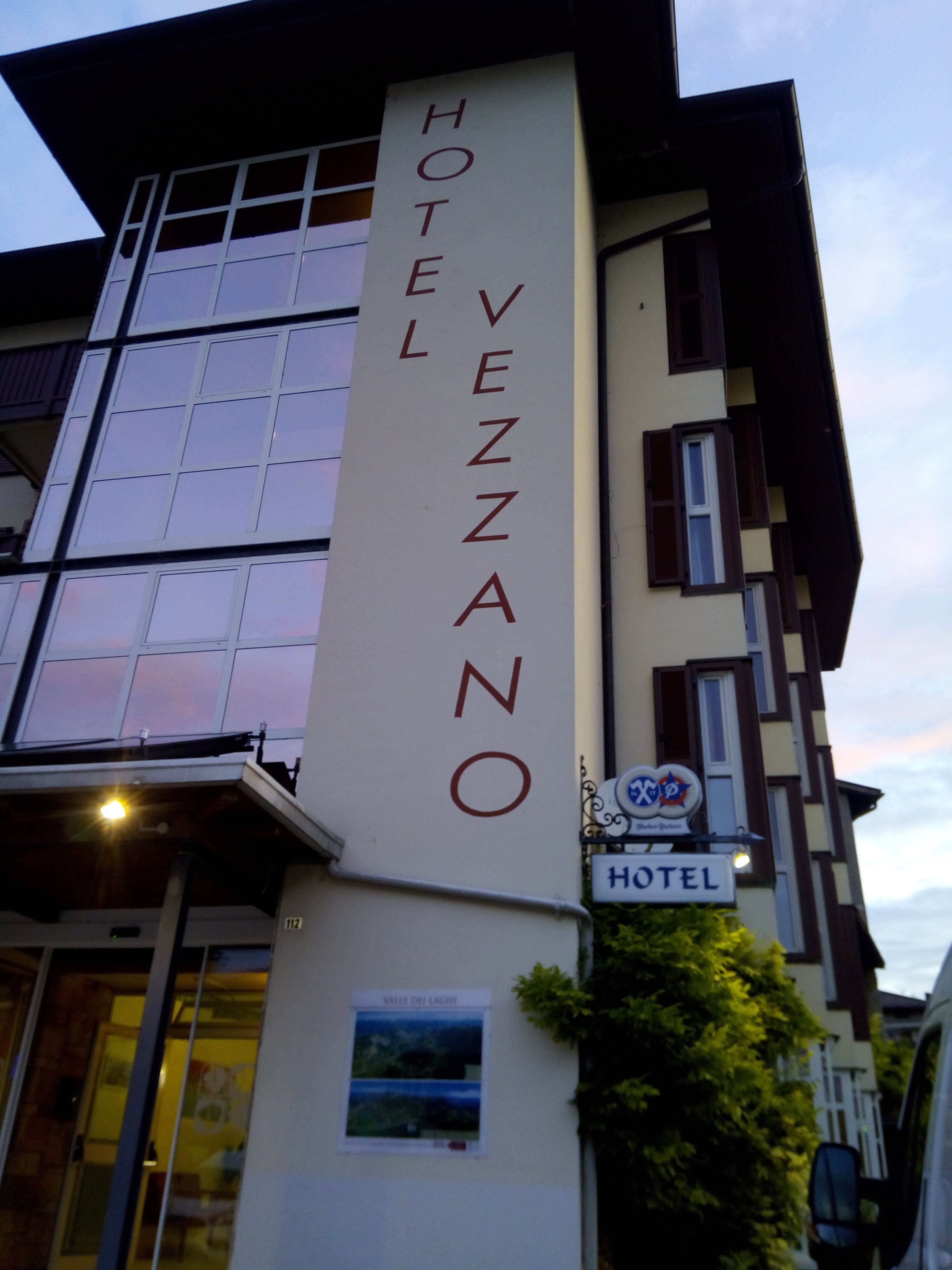 Hotel Vezzano-portrait