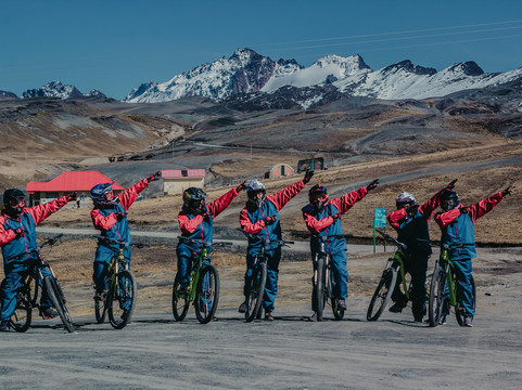 Height Experience-拉巴斯必去景点