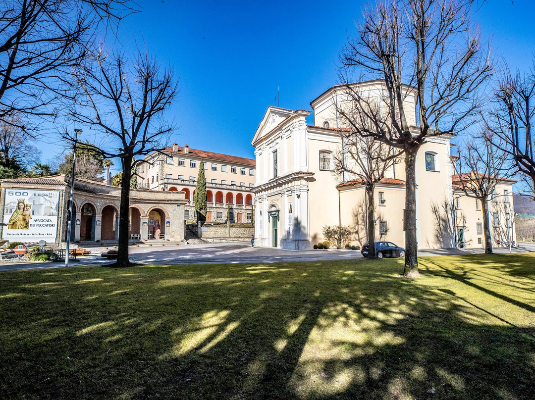 Santuario Madonna Della Neve景点图片