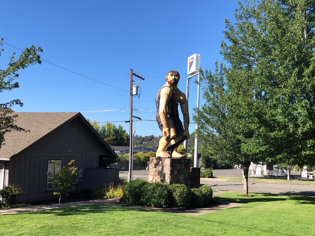 Grants Pass Caveman-格兰茨帕斯必去景点