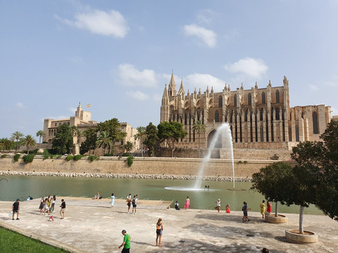 Palma Bicycle Tours-马洛卡帕尔马必去景点