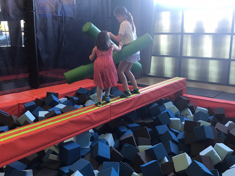 Urban Air Trampoline and Adventure Park-沃思堡必去景点