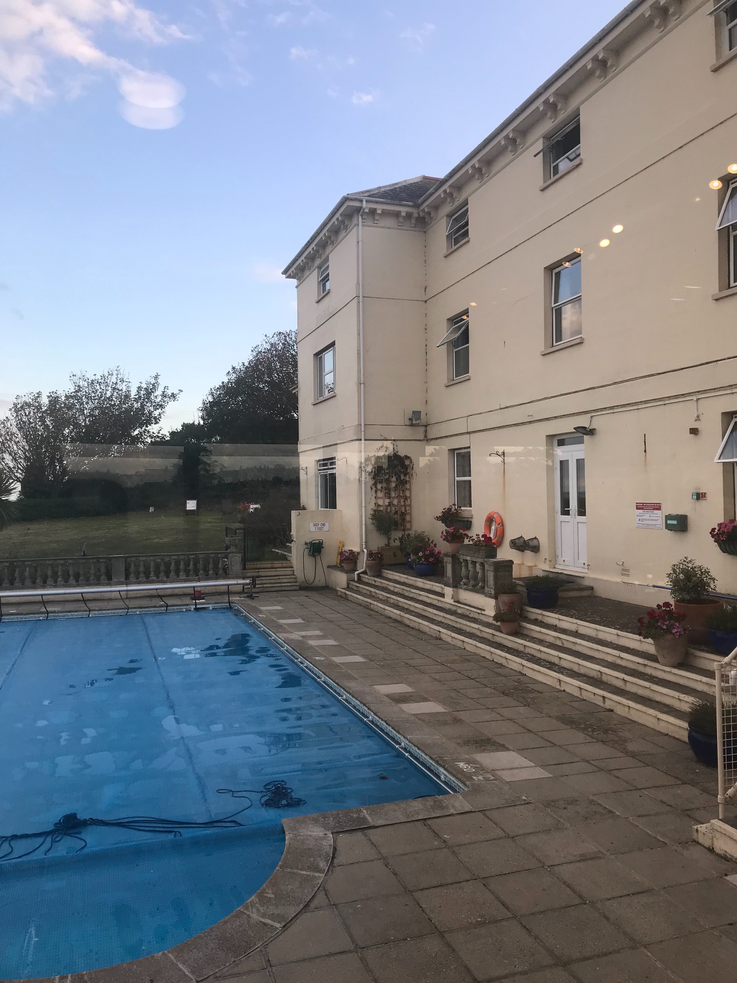 Freshwater Bay Country House-浴室