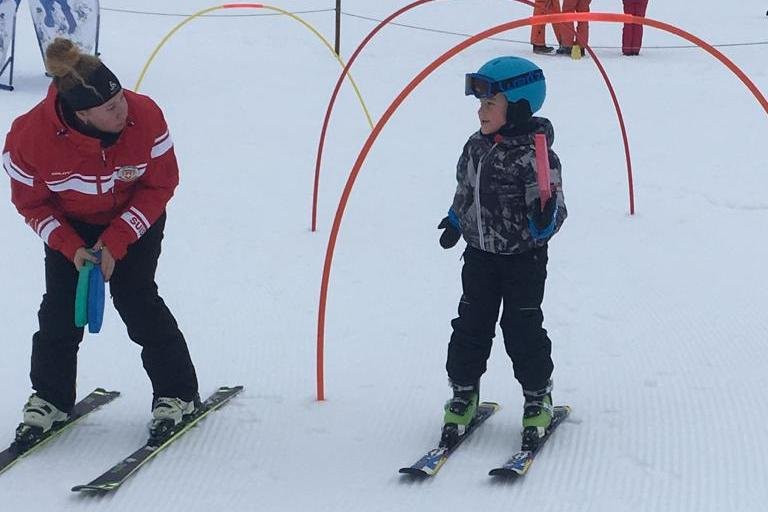Ecole suisse de ski Neuchâtel-Bugnenets-Le Paquier必去景点