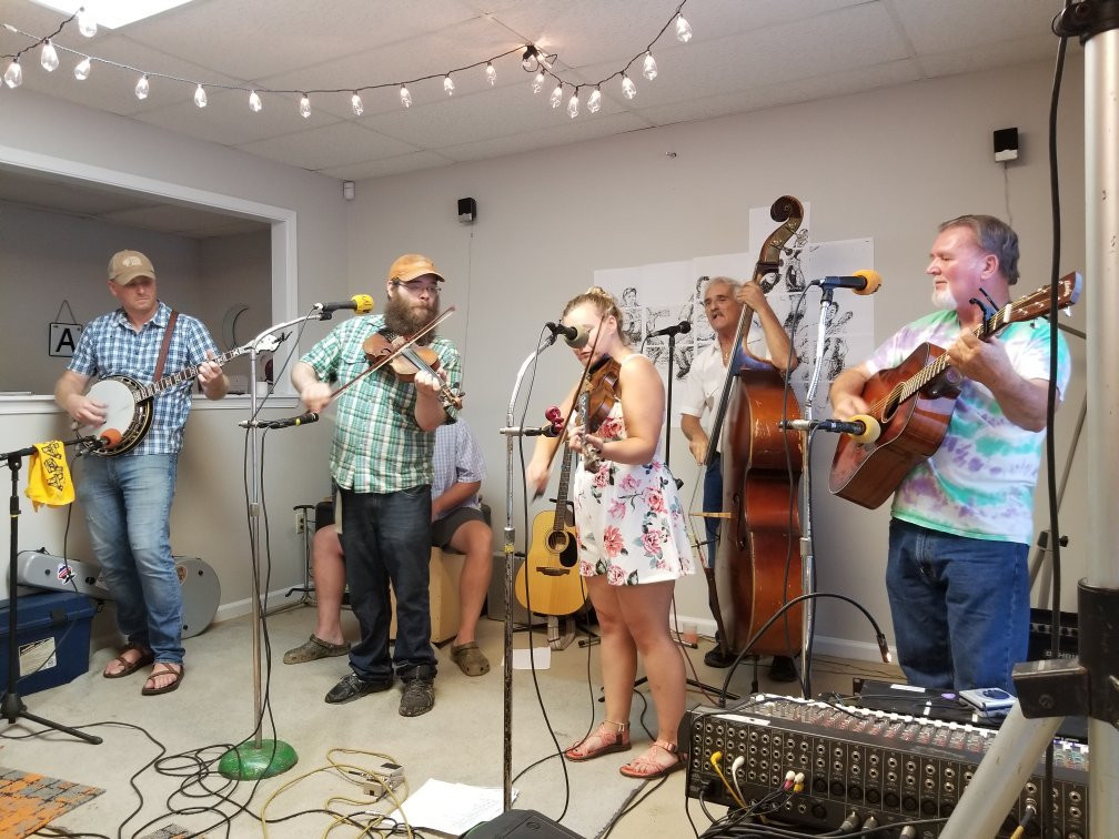 Ricky's Bluegrass Connection-Moneta必去景点