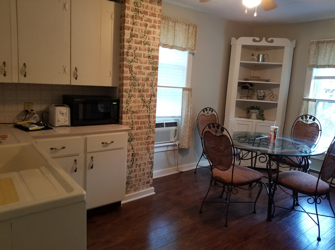 The Victorian Lady Bed & Breakfast主图