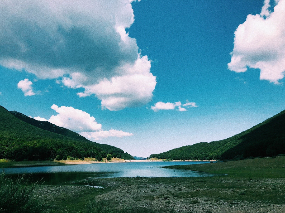 Lago Paduli景点图片