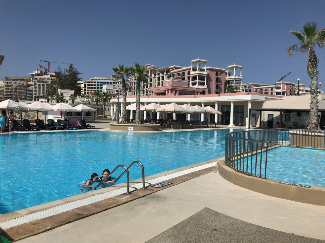 The Reef Club at Westin Dragonara-圣朱利安斯必去景点