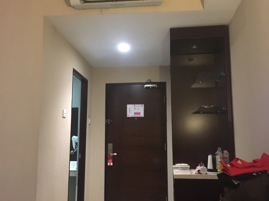 Asialink Premier Hotel主图