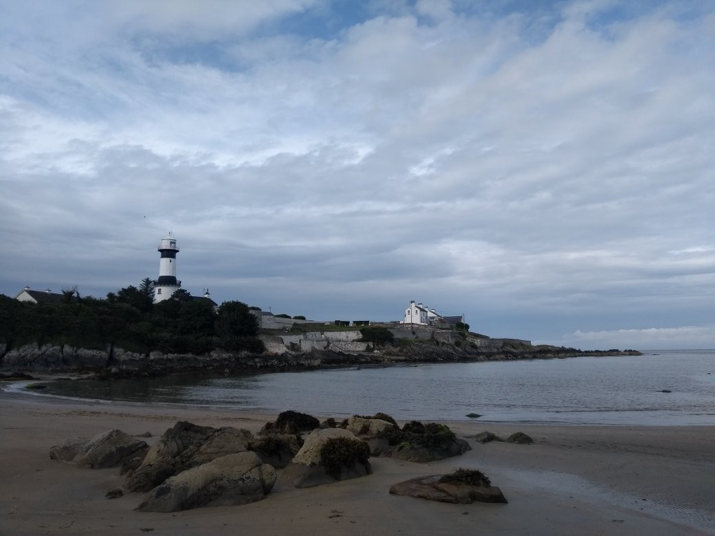 Shroove Lighthouse-Moville必去景点