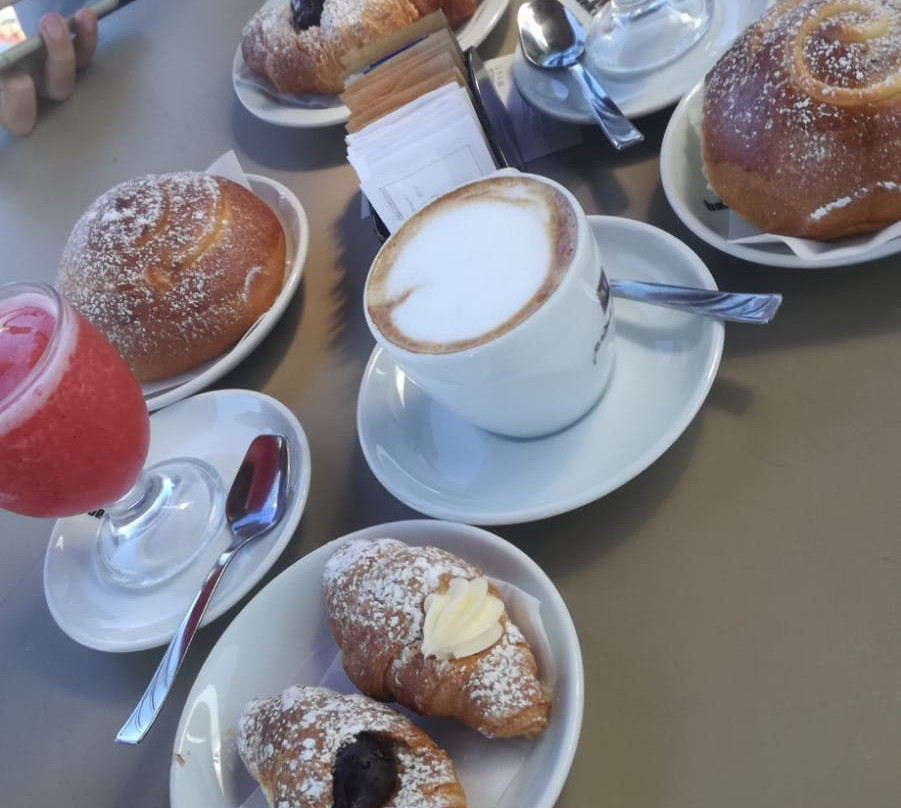 Bar Prima Fila-莫迪卡必去景点