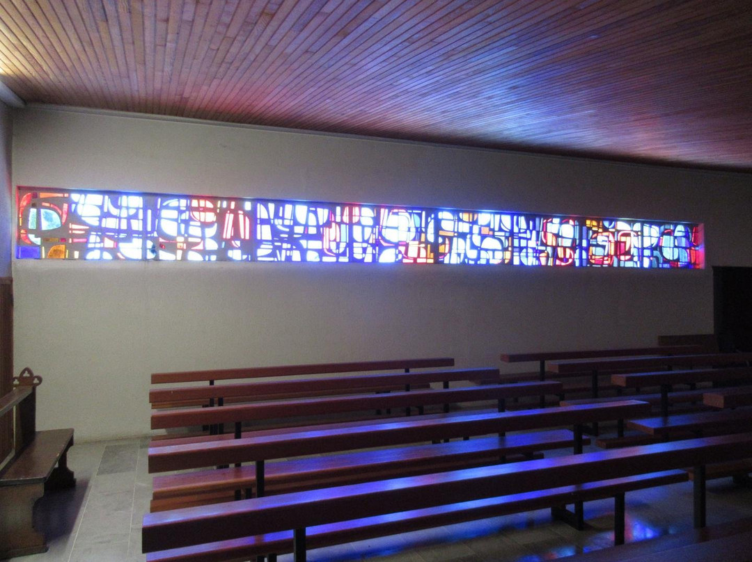 Eglise Notre Dame de l'Annonciation-Trois-Epis必去景点