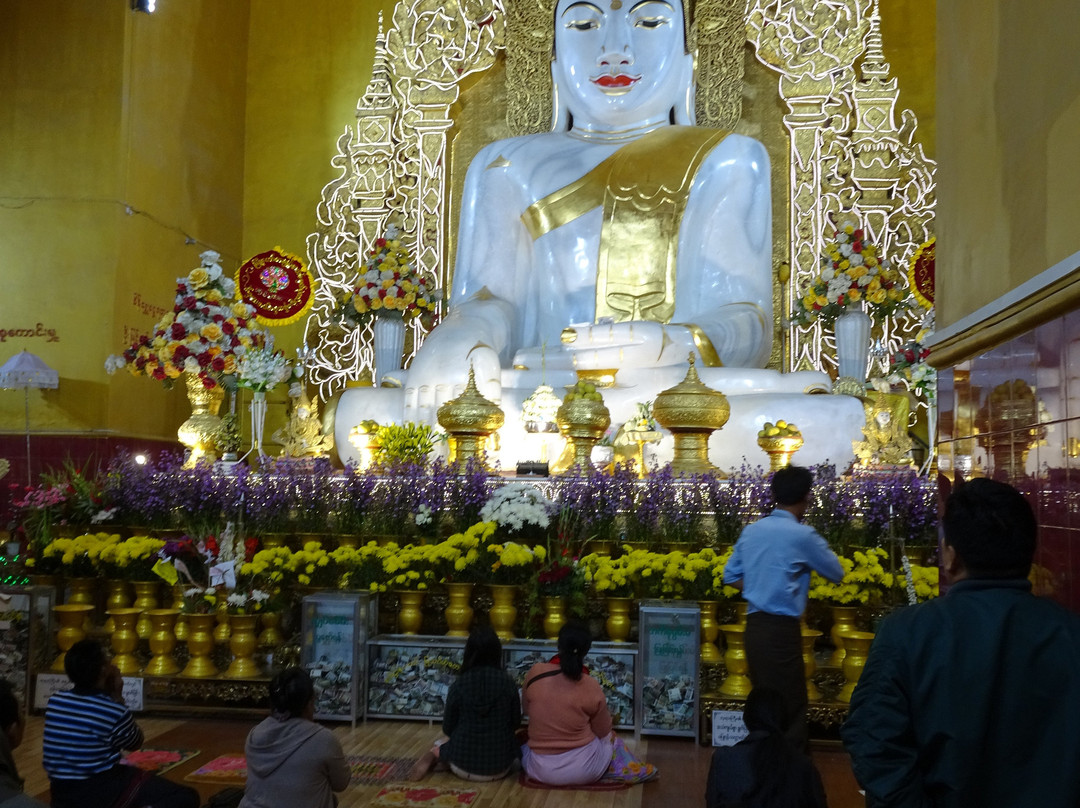 Kyauk Taw Gyi Pagoda景点图片