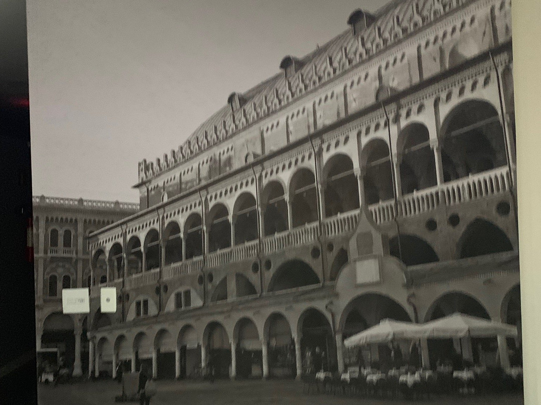 Hotel Verona Tower主图