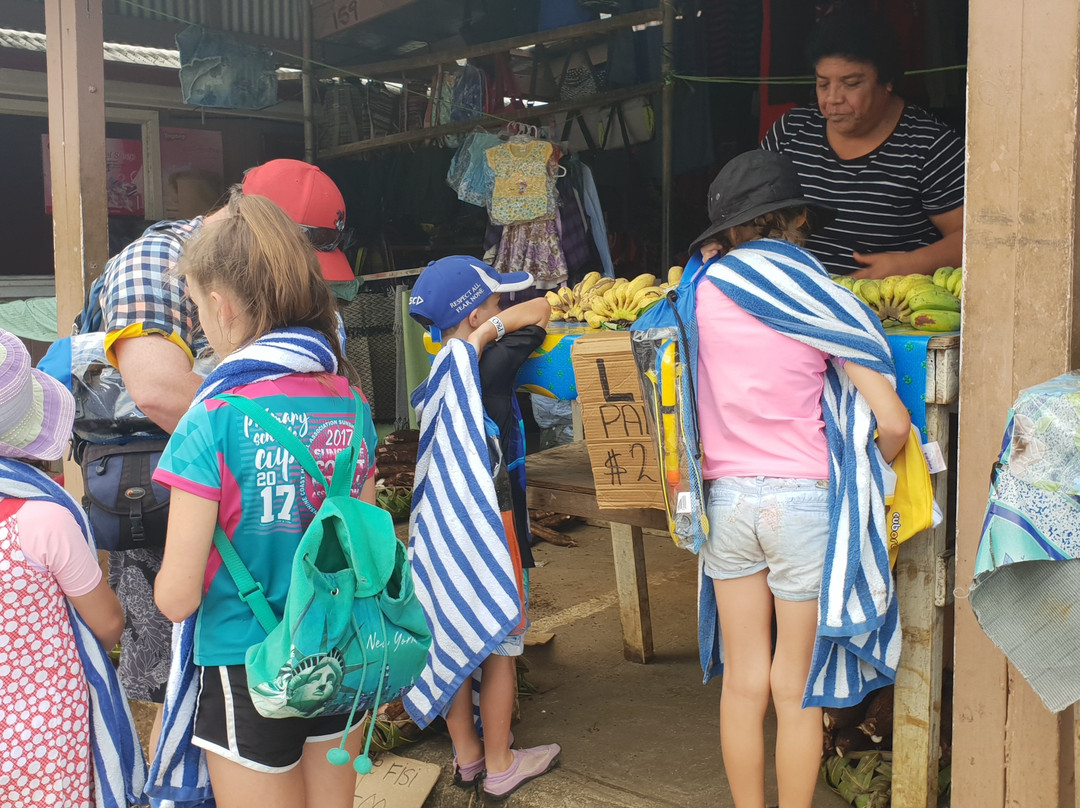 Talamahu Markets-努库阿洛法必去景点
