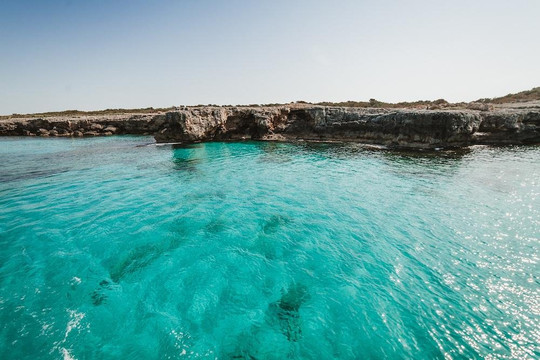 Iguana Boats-米诺卡必去景点