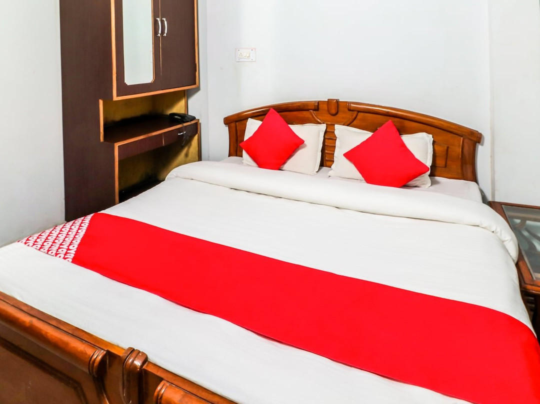 OYO 25077 Hotel Ashoka Regency主图