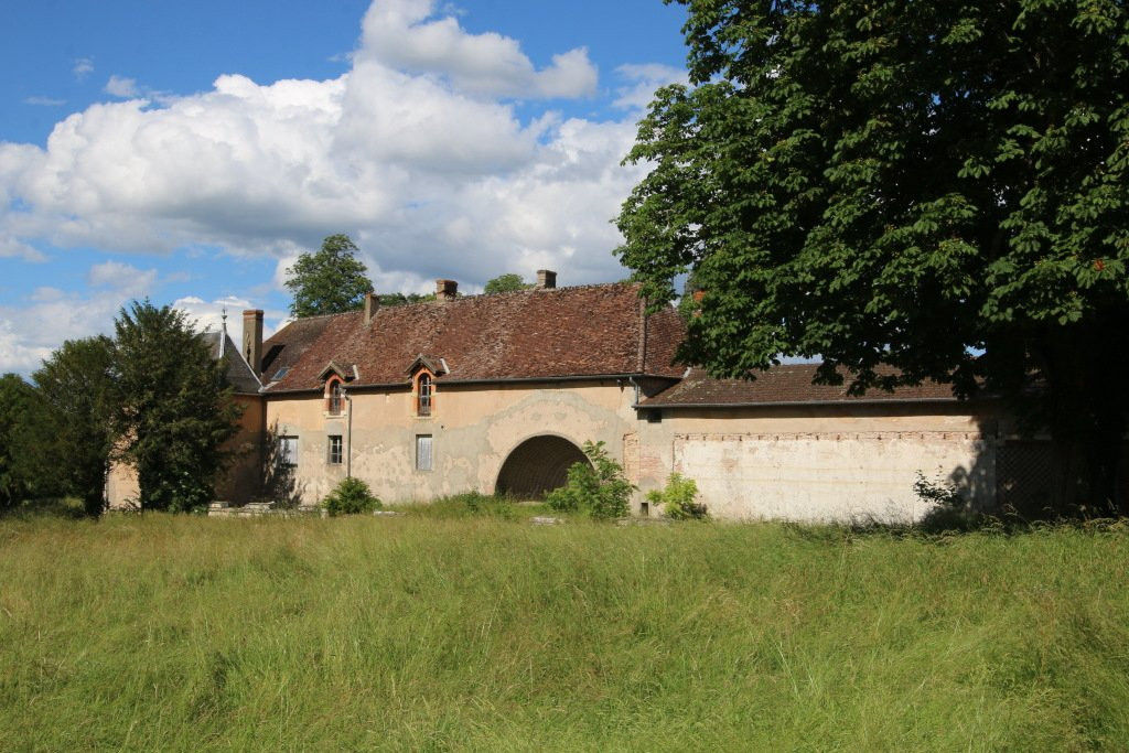 Chateau de Bresse sur Grosne主图