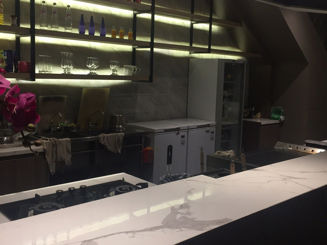 Delta Spa & Lounge BSD 2-塞尔彭必去景点