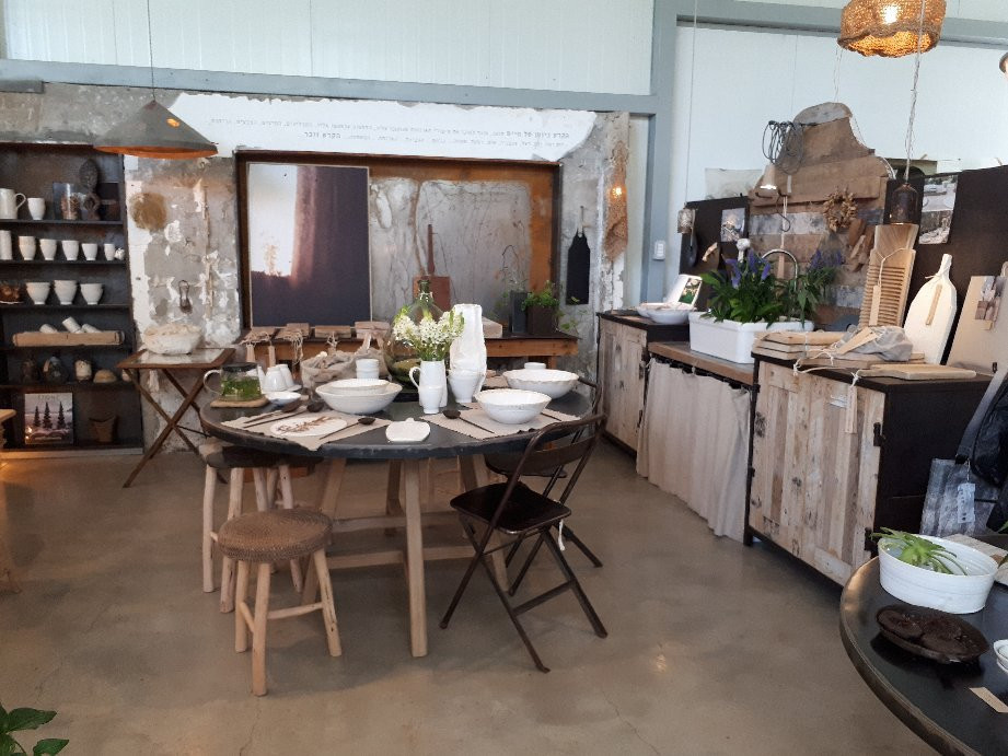 Be Longing-Kfar Vitkin必去景点