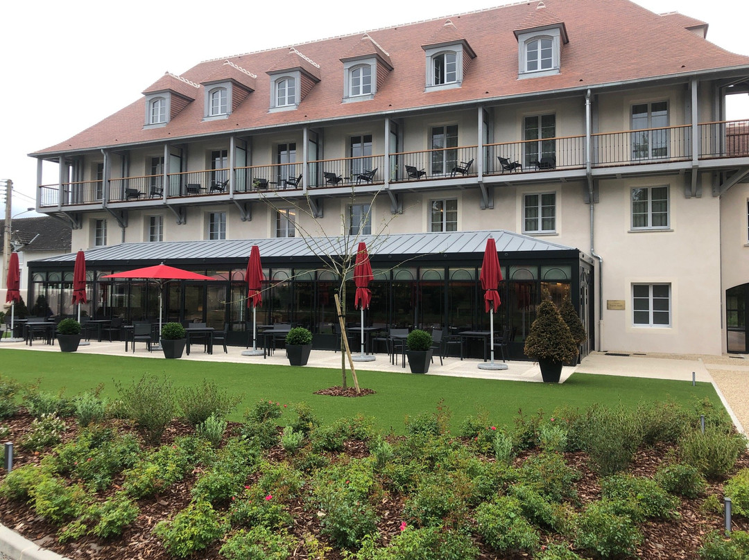 Château Saint-Jean主图