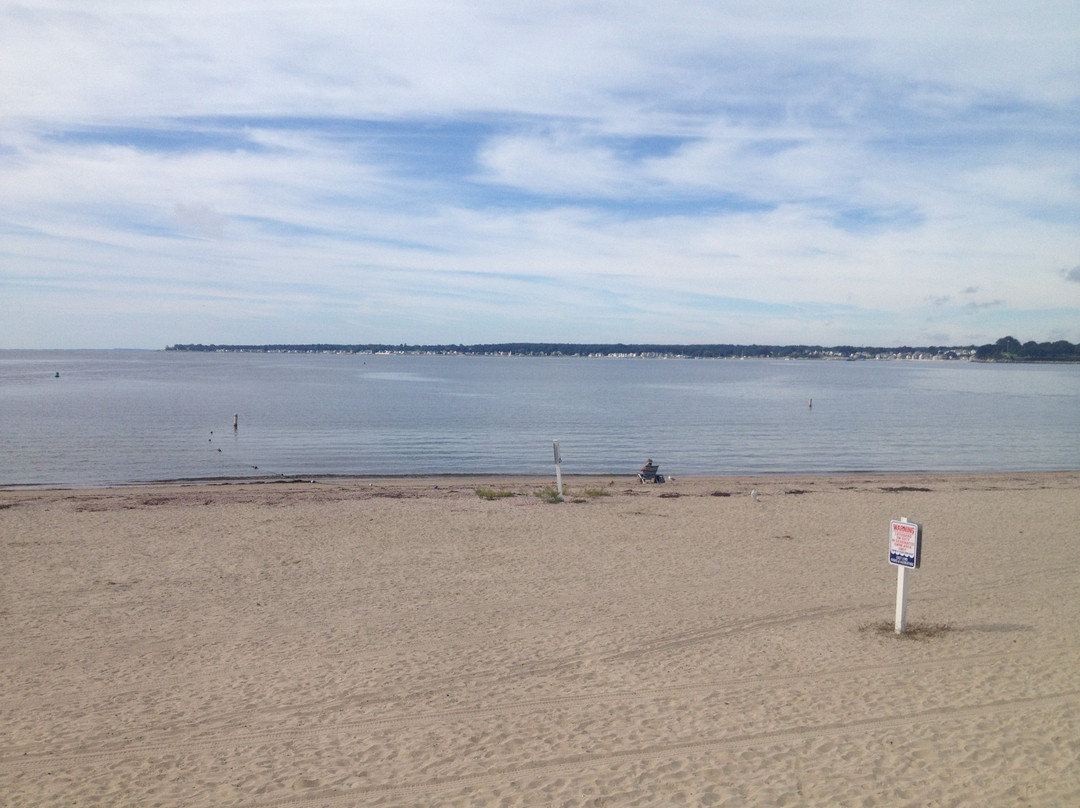Niantic Bay Boardwalk-East Lyme必去景点