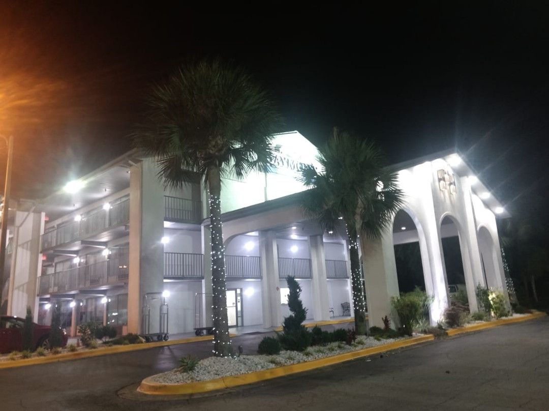 Home 1 Suites Extended Stay - Kissimmee主图