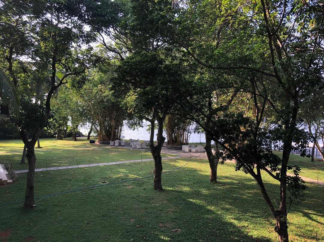 Thotupola Lakeside Resort主图