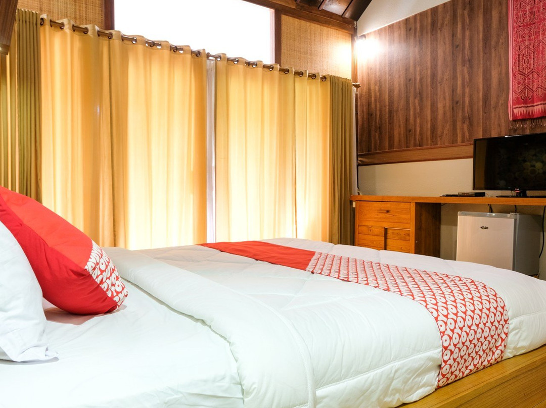 Green Asri Hotel主图