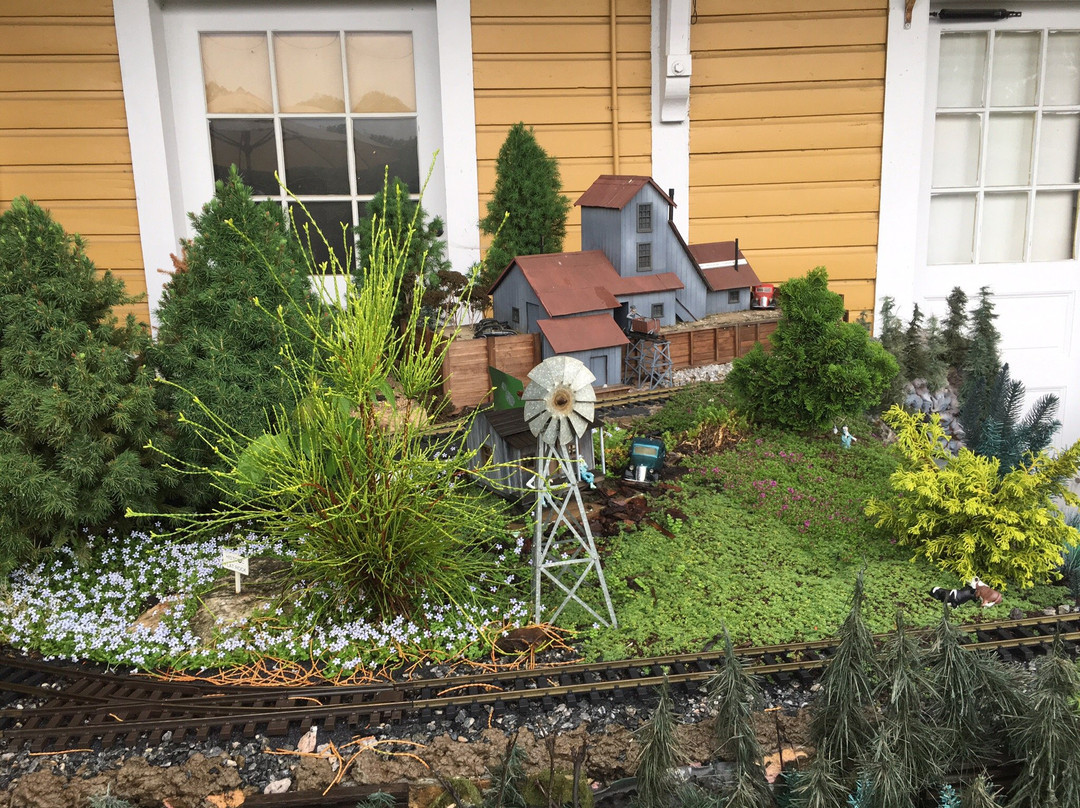 Apple Valley Model Railroad Club景点图片