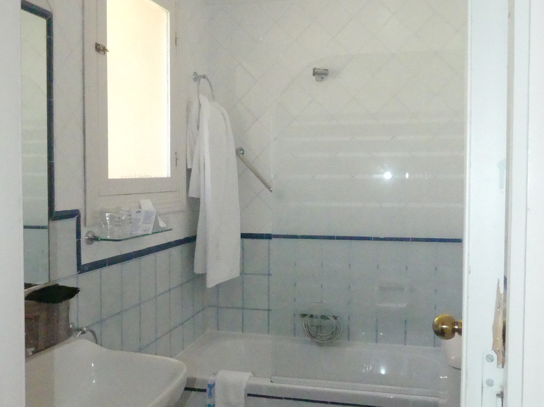 阿纳卡普里住宿主图