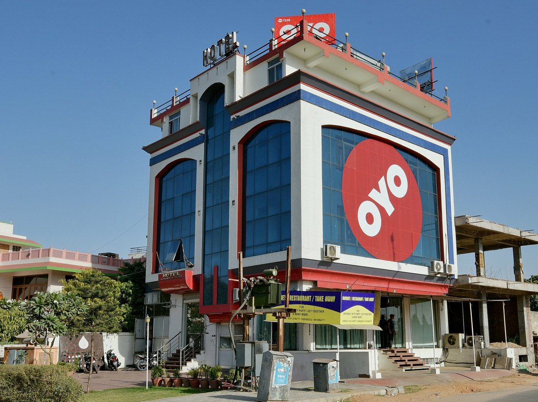 Hotel Mansarovar Palace主图