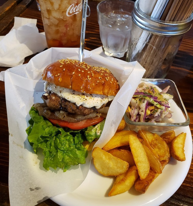 COOKER’S GRILL