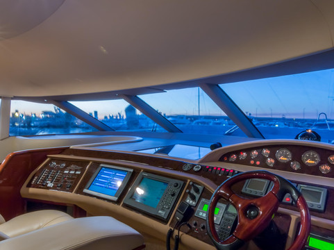 FB Charters-迈阿密海滩必去景点