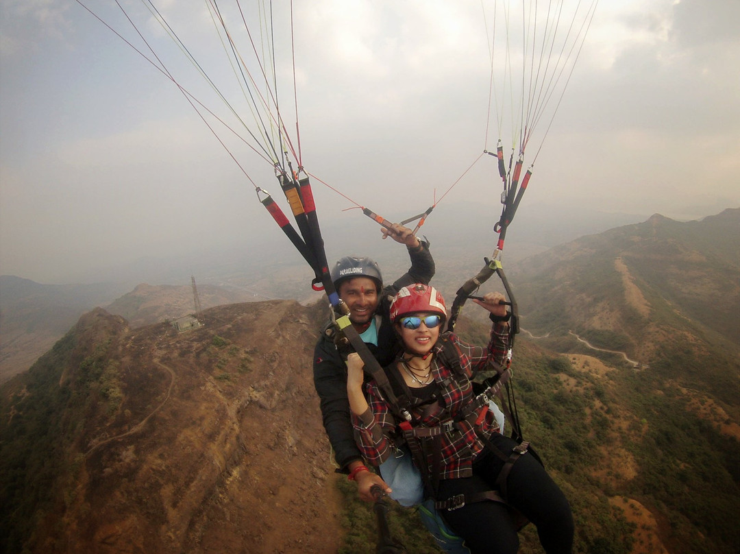 Paragliding Mantra景点图片