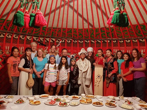 Apple Hostel Tours and Activities-比斯凯克必去景点