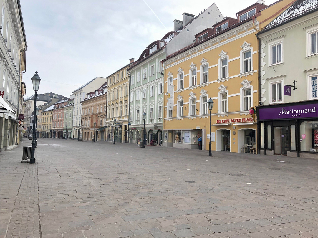 Altes Rathaus, Alter Platz-卡拉根渡口必去景点