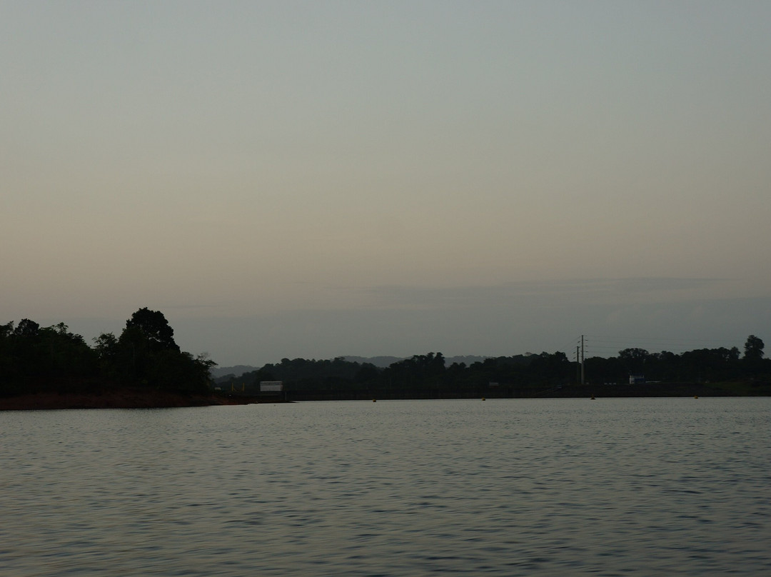 Barrage de Petit Saut-Kourou必去景点