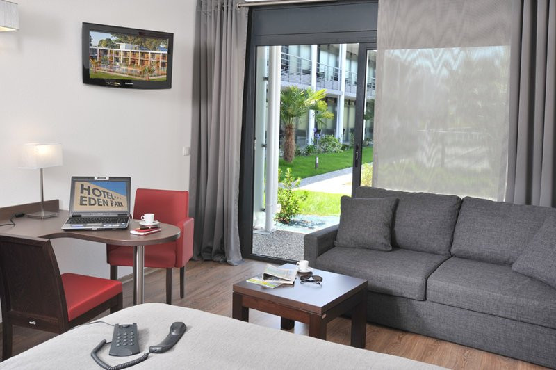 Hotel Eden Park主图