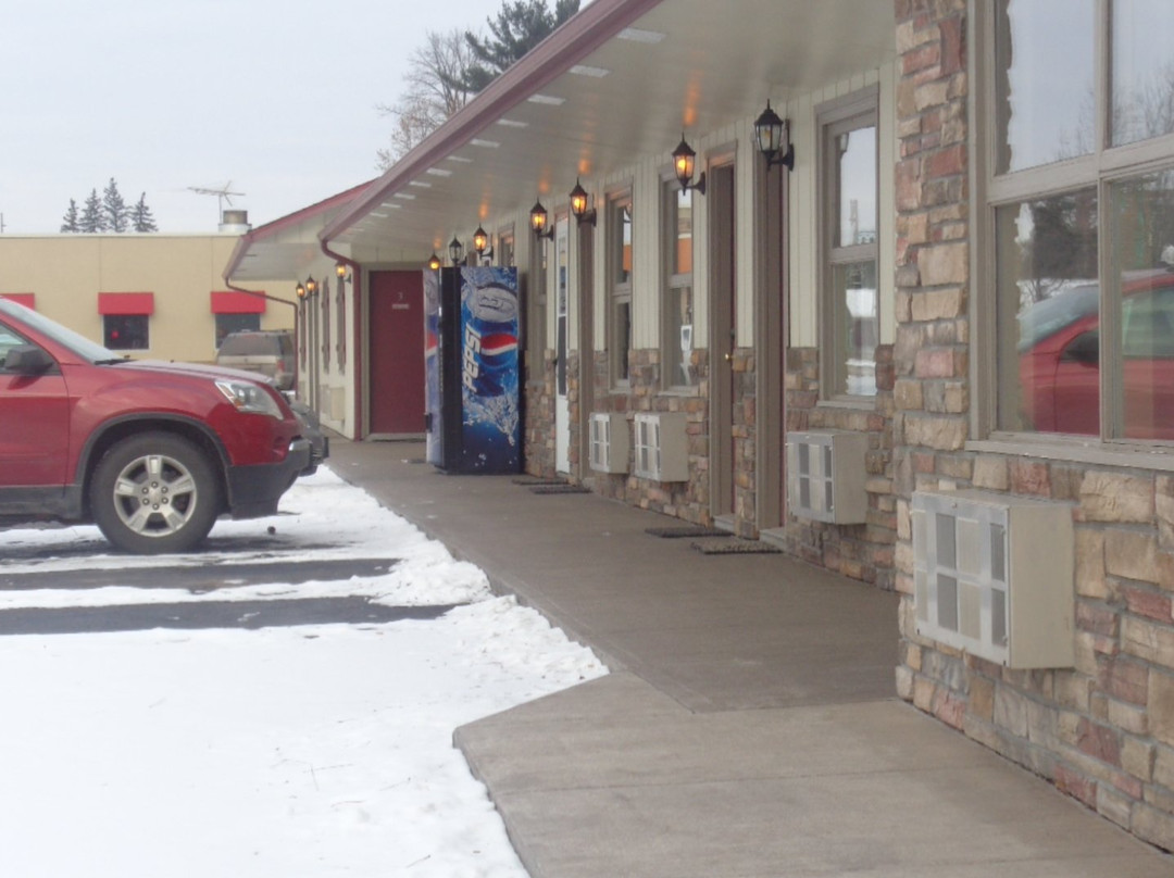 Moose Lake Motel主图